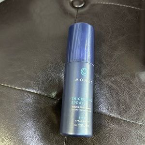 Monat thickening spray